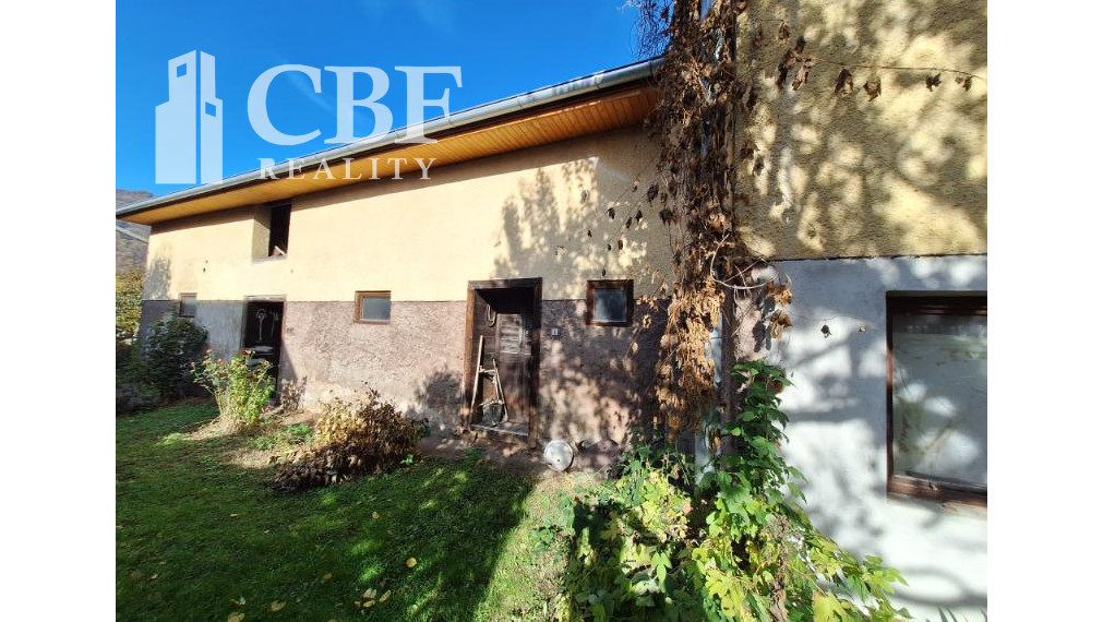 RODINNÝ DOM NA PREDAJ V OBCI PLEŠIVEC !