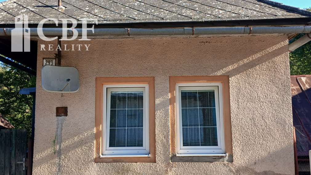 Na Predaj! Útulný banícky domček so záhradkou v Dobšinej.