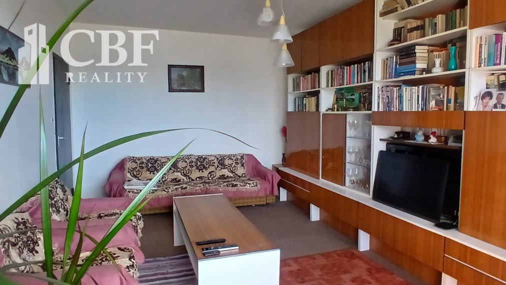 Na predaj 3-izbový byt s balkónom- Slnečná ulica, Rožňava