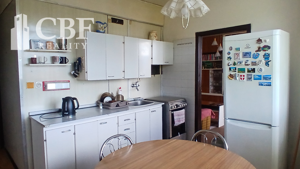 Na predaj 3-izbový byt s balkónom- Slnečná ulica, Rožňava