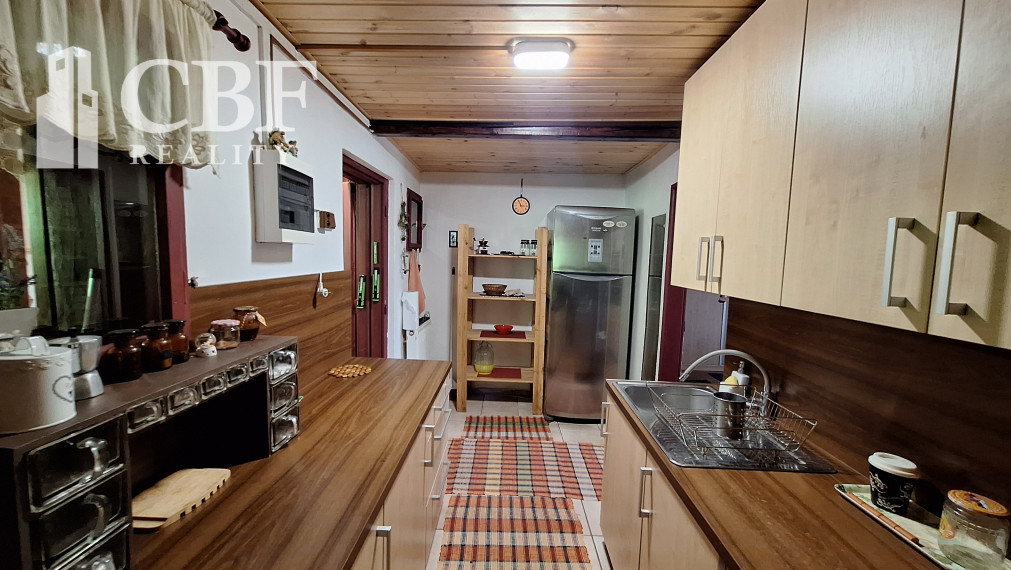 JEDINEČNÁ ! CHATA V SLOVENSKOM KRASE NA PREDAJ !