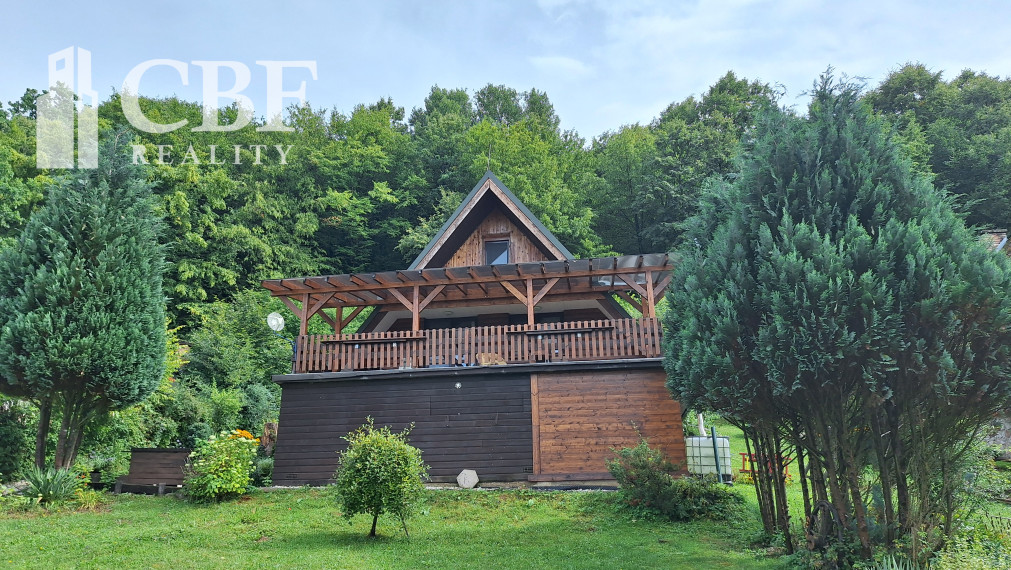 JEDINEČNÁ ! CHATA V SLOVENSKOM KRASE NA PREDAJ !