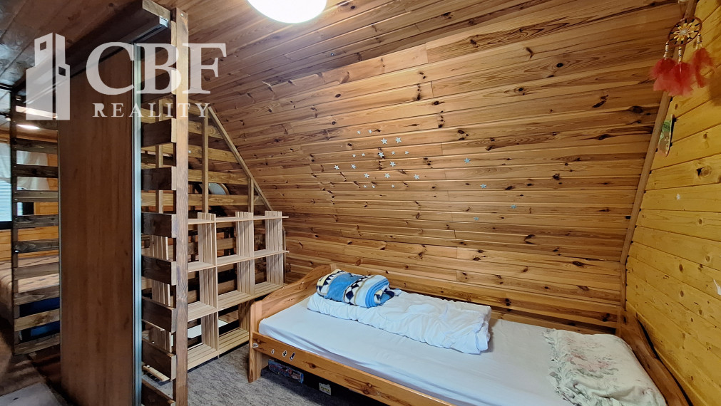 JEDINEČNÁ ! CHATA V SLOVENSKOM KRASE NA PREDAJ !