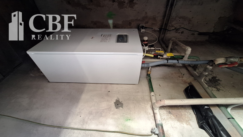 OBJEKT V CENTRE MESTA ROŽŇAVA NA PREDAJ !