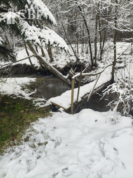 Pozemok v Leštinách 500 m2 pre dom / chatku / mobilný dom