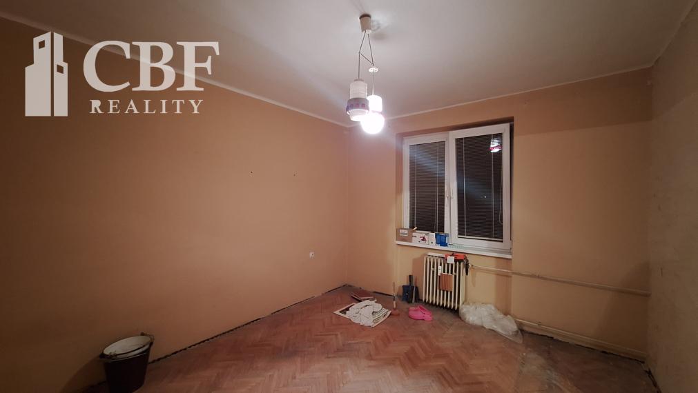 2-IZBOVÝ BYT S BALKÓNOM NA PREDAJ V ROŽŇAVE