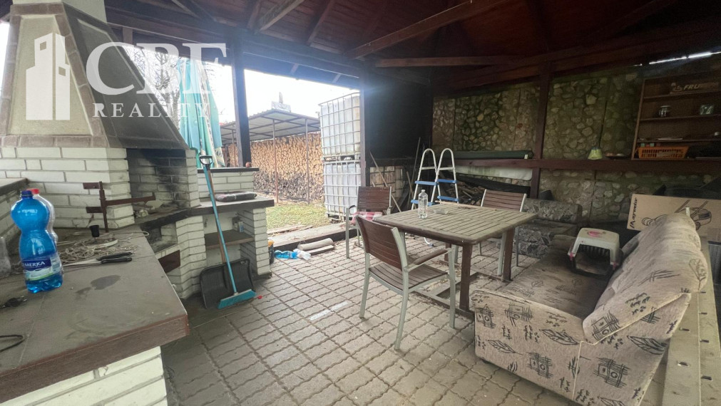 Na prenájom dom  na ulici Tehelná