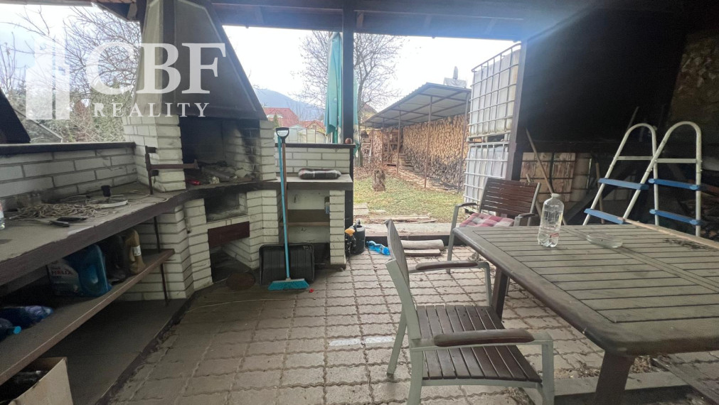 Na prenájom dom  na ulici Tehelná