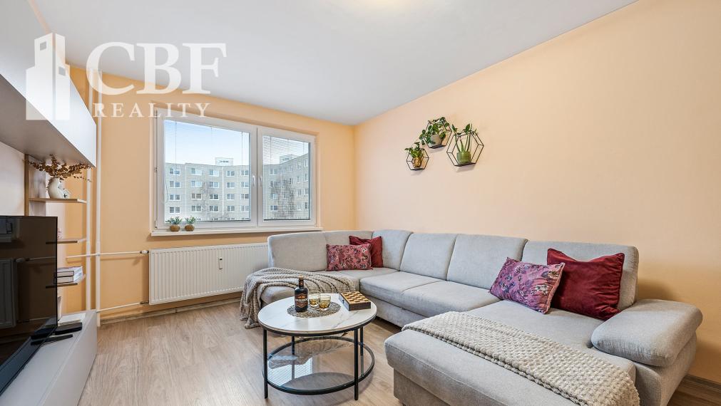 PREDAJ Kompletné zrekonštruovaný a zariadený 2i byt s balkónom – Poprad