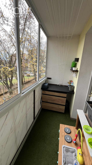 Na predaj 3-izbový byt s balkónom na Kyjevskej ulici