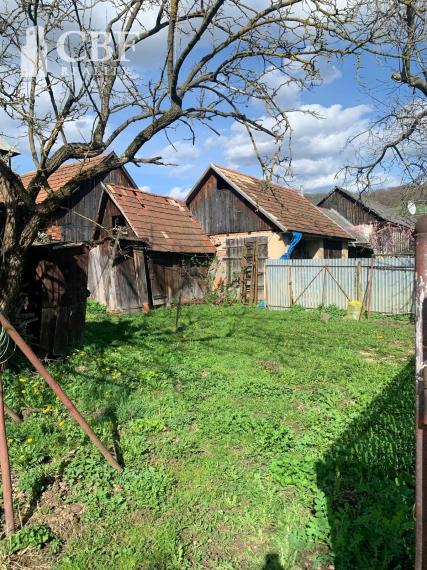 NA PREDAJ DOM S HOSPODÁRSKYM ZÁZEMÍM, ZÁHRADOU V NADABULEJ