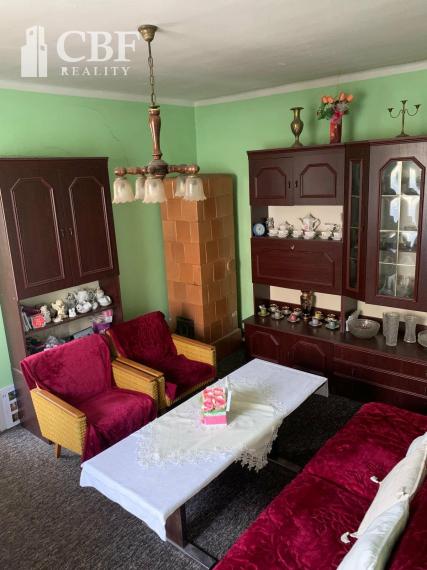 NA PREDAJ DOM S HOSPODÁRSKYM ZÁZEMÍM, ZÁHRADOU V NADABULEJ