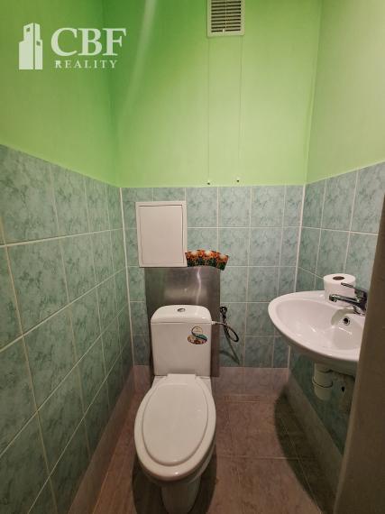 ZNÍŽENÁ CENA ! 2 - IZBOVÝ BYT NA PREDAJ V MESTE DOBŠINÁ !