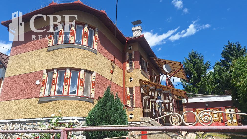 ZNÍŽENÁ CENA ! RODINNÝ DOM NA PREDAJ V OBCI LIPOVNÍK !