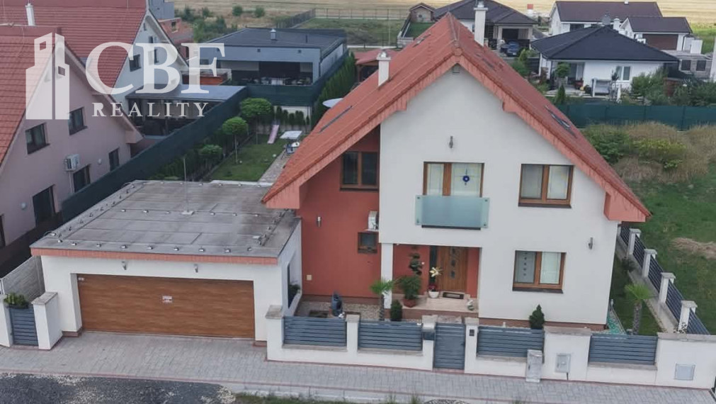 Lučenec- nadštandardný  rodinný dom v Lučenci