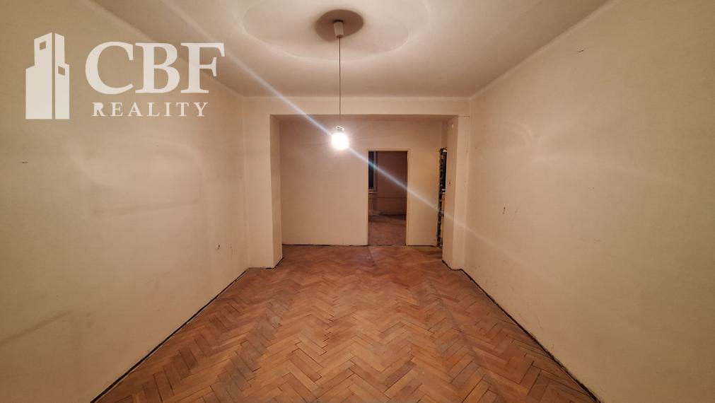 2-IZBOVÝ BYT S BALKÓNOM NA PREDAJ !