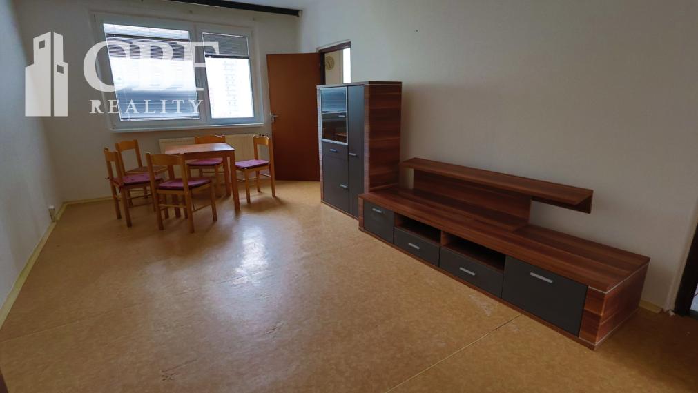 Na predaj 3izbový byt s balkónom v Rožňave na Okružnej ulici
