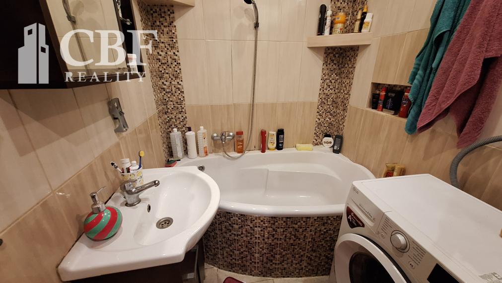 3-IZBOVÝ BYT NA PREDAJ !