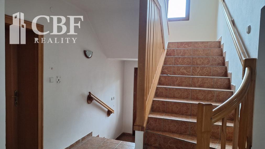 RODINNÝ DOM NA PREDAJ ROŽŇAVA !