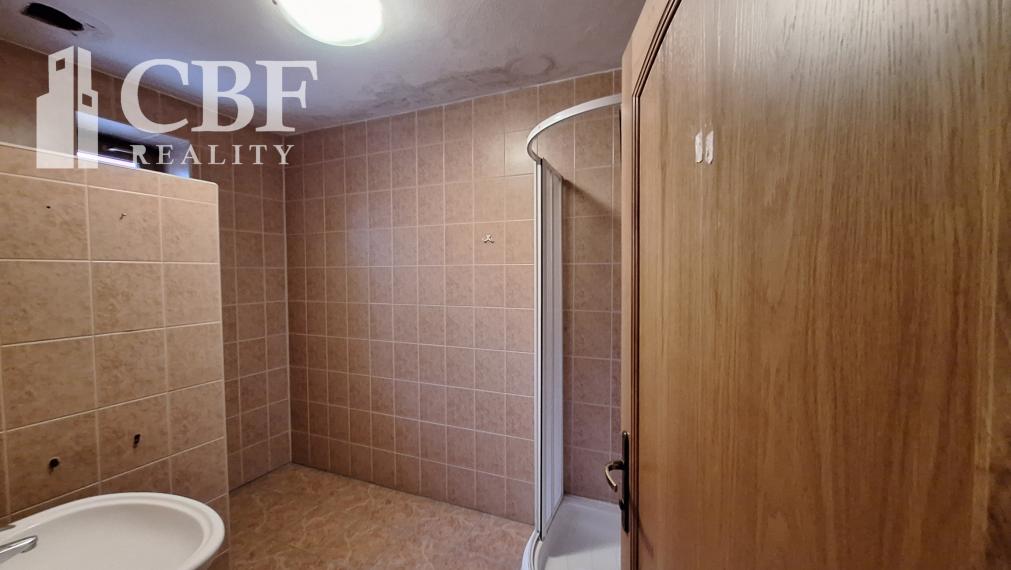 RODINNÝ DOM NA PREDAJ ROŽŇAVA !