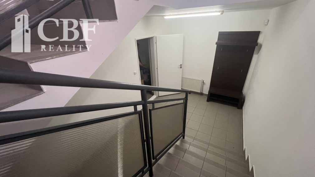 PRENÁJOM  - 3  IZBOVÝ BYT V RD S BALKÓNOM  V PLEŠIVEC