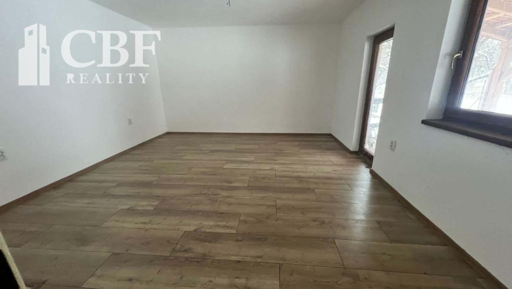 Jedinečná usadlosť na samote pod Silickou planinou -Gombasek