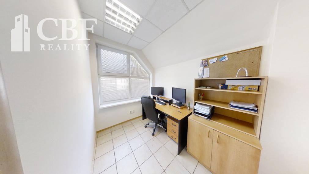 Podnikajte vo veľkom – 120m² priestoru na prenájom v Poprade