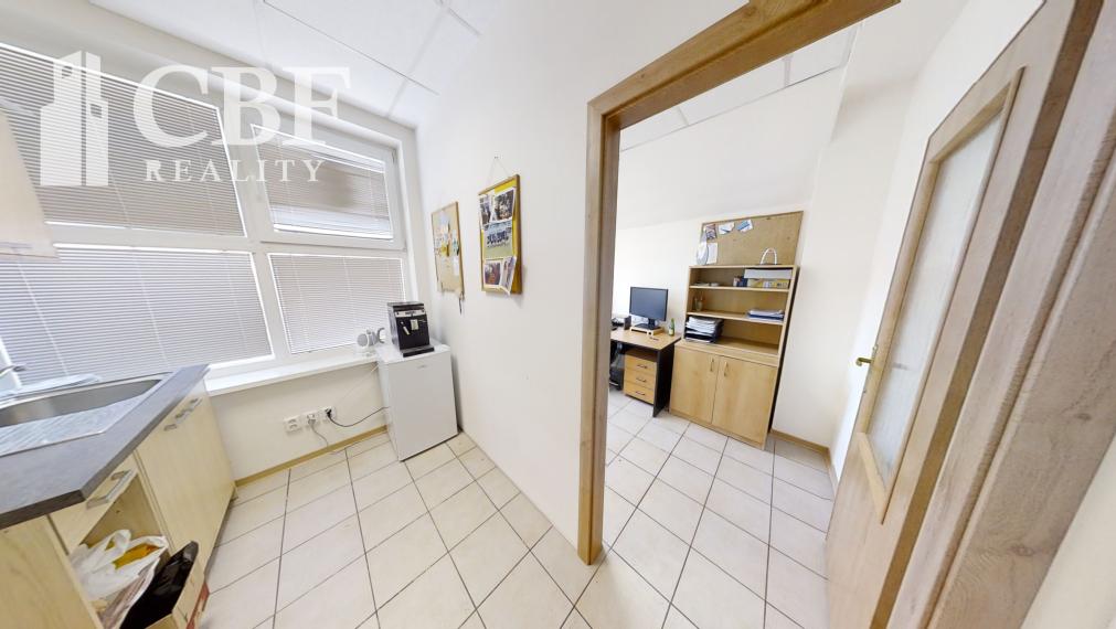 Podnikajte vo veľkom – 120m² priestoru na prenájom v Poprade