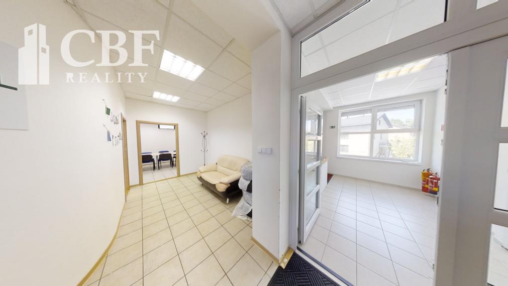 Podnikajte vo veľkom – 120m² priestoru na prenájom v Poprade