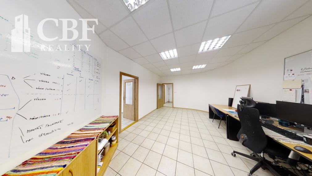 Podnikajte vo veľkom – 120m² priestoru na prenájom v Poprade