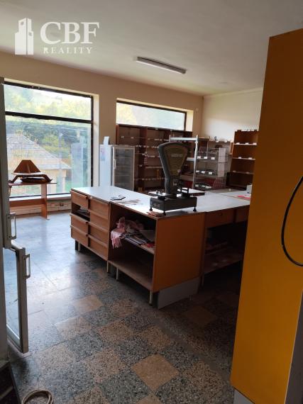 Meliata - na predaj  budova predajne