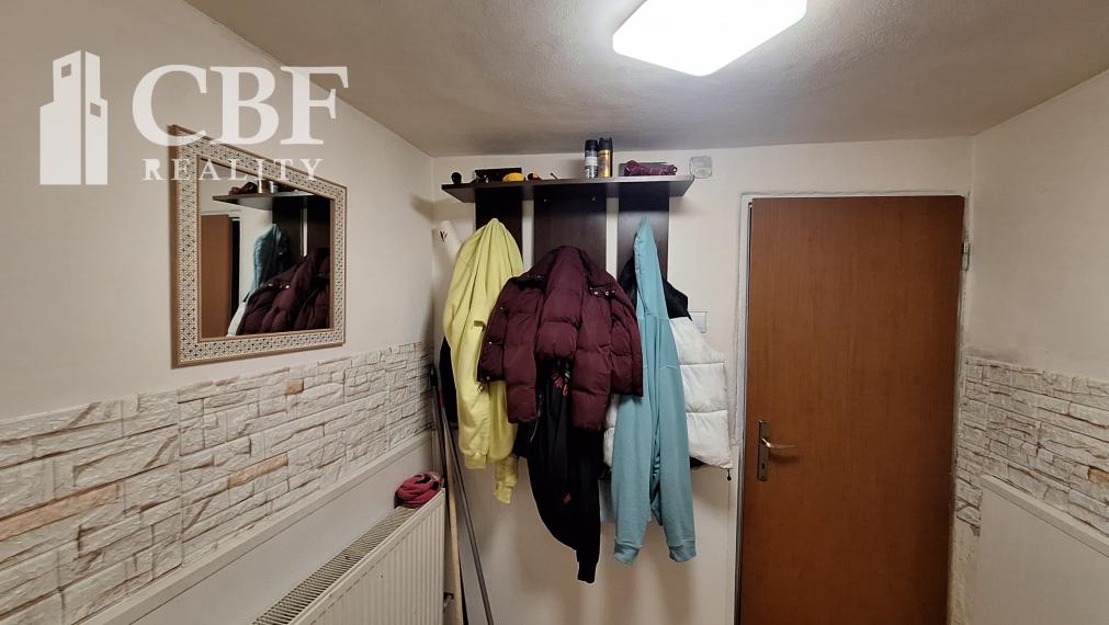 ŠTÍTNIK ! RODINNÝ DOM NA PREDAJ