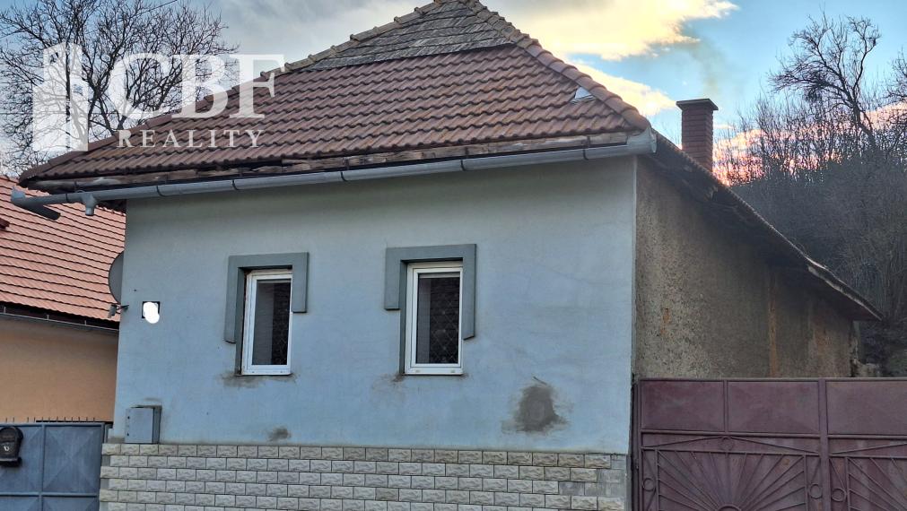 ŠTÍTNIK ! RODINNÝ DOM NA PREDAJ