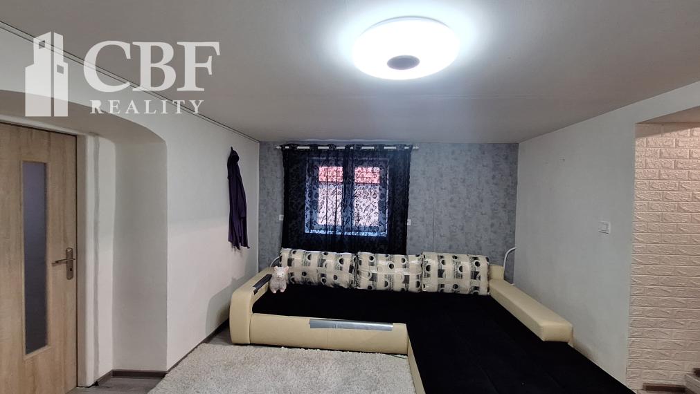 ŠTÍTNIK ! RODINNÝ DOM NA PREDAJ