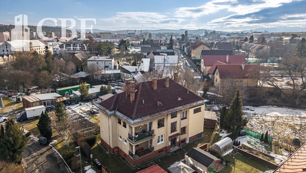 PREDAJ 3-izbový byt so záhradou a krbom v Kežmarku