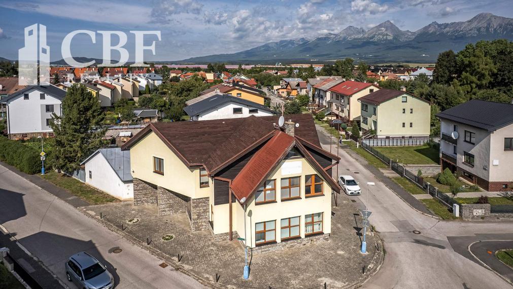 Reprezentatívna administratívna budova na predaj–Poprad Veľká