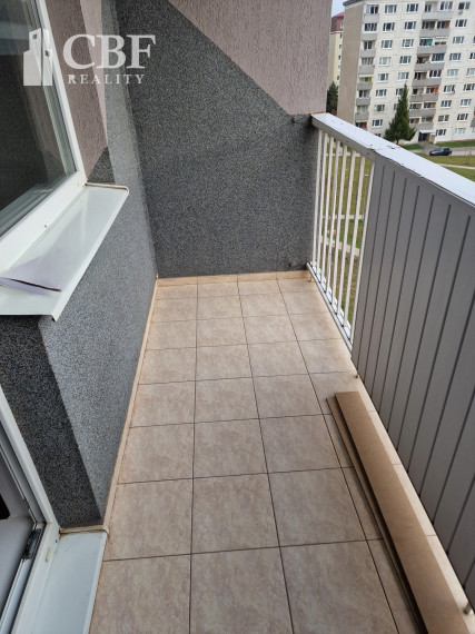 Predaj 3 izbového bytu s balkónom v Revúcej.