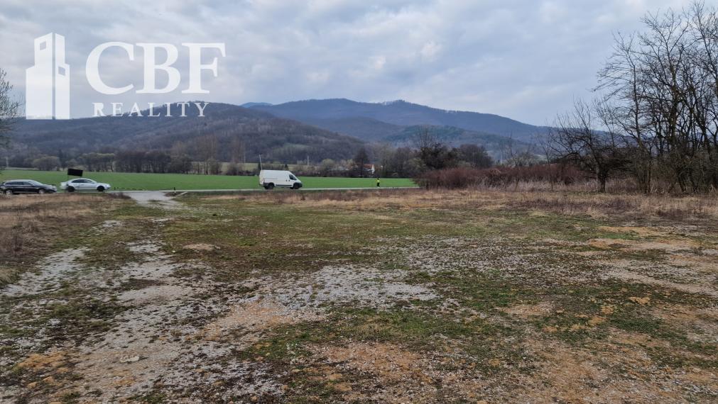 Na predaj stavebný pozemok Revúca