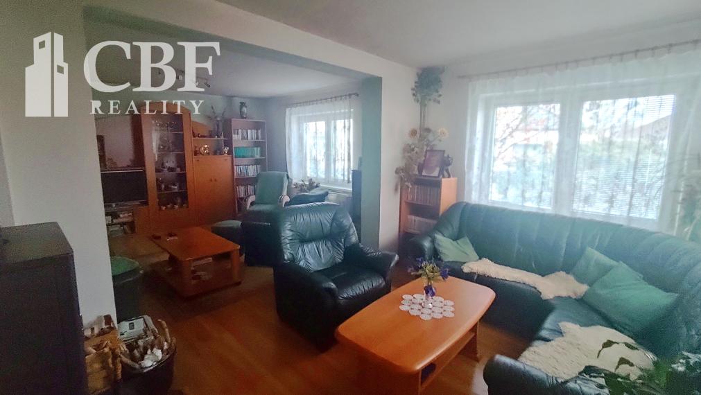 Tomášovce-   rodinný dom na predaj s veľkým pozemkom