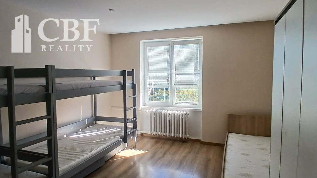 NA PREDAJ 3-IZBOVÝ BYT RENOVOVANÝ, VARGOVÉ POLE - ROŽŇAVA