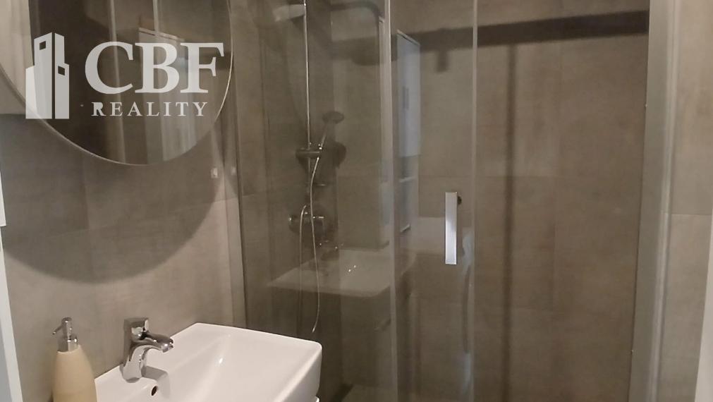 NA PREDAJ 3-IZBOVÝ BYT RENOVOVANÝ, VARGOVÉ POLE - ROŽŇAVA