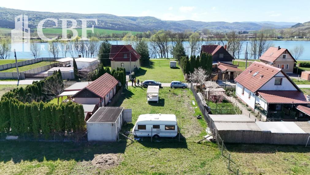 NA PREDAJ! REKREAČNÝ POZEMOK PRI JAZERE, VADNA- MAĎARSKO