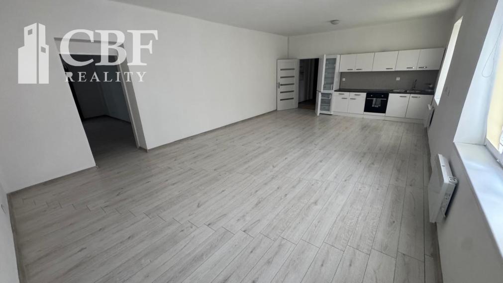 Plešivec-na predaj moderný a priestranný 2-izbový byt po kompletnej rekonštrukcii