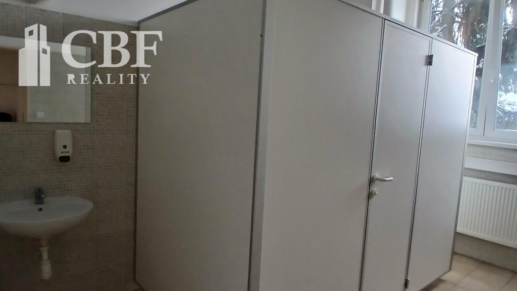 Na prenájom administratívne priestory- Brzotín- Bak