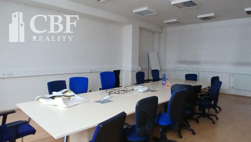 Na prenájom administratívne priestory- Brzotín- Bak