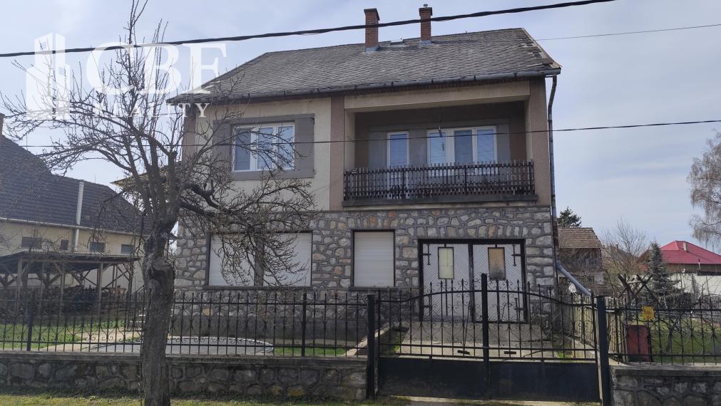 Aggtelek- dvojgeneračný dom na predaj