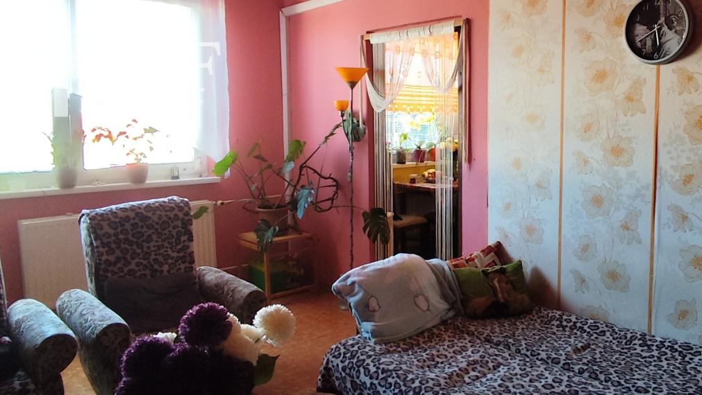 Gemerská Hôrka - slnečný 3 izbový byt s balkónom na predaj
