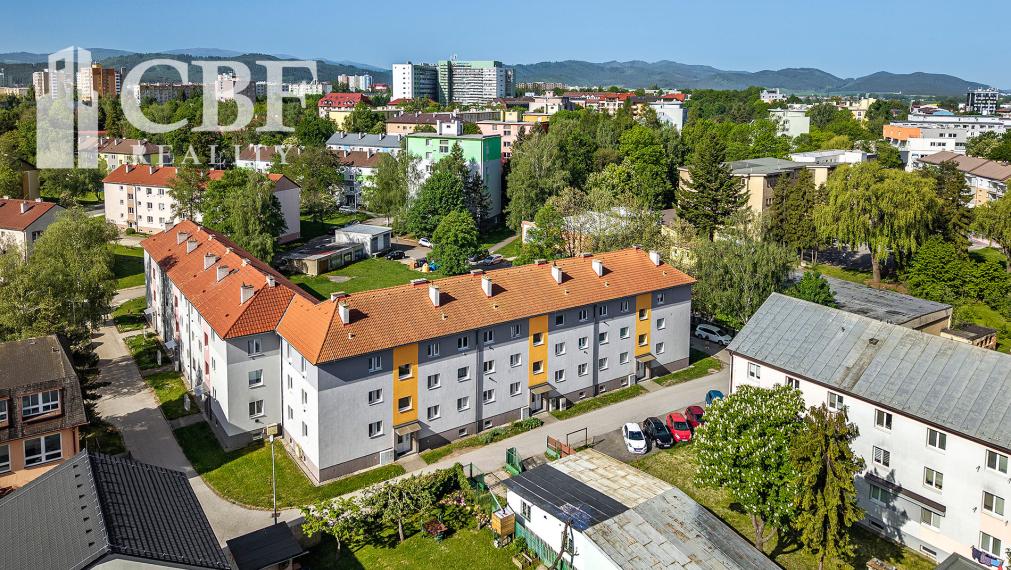 PREDAJ PRAKTICKY RIEŠENÝ 3-IZBOVÝ BYT V OBĽÚBENEJ ČASTI POPRADU