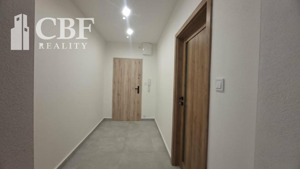 NA PREDAJ KOMPLETNE ZREKONŠTRUOVANÝ 4-IZBOVÝ BYT S BALKÓNOM