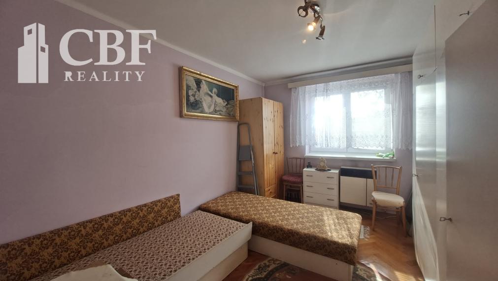 NA PREDAJ PRIESTRANNÝ 2-IZBOVÝ BYT S BALKÓNOM, VARGOVÉ POLE
